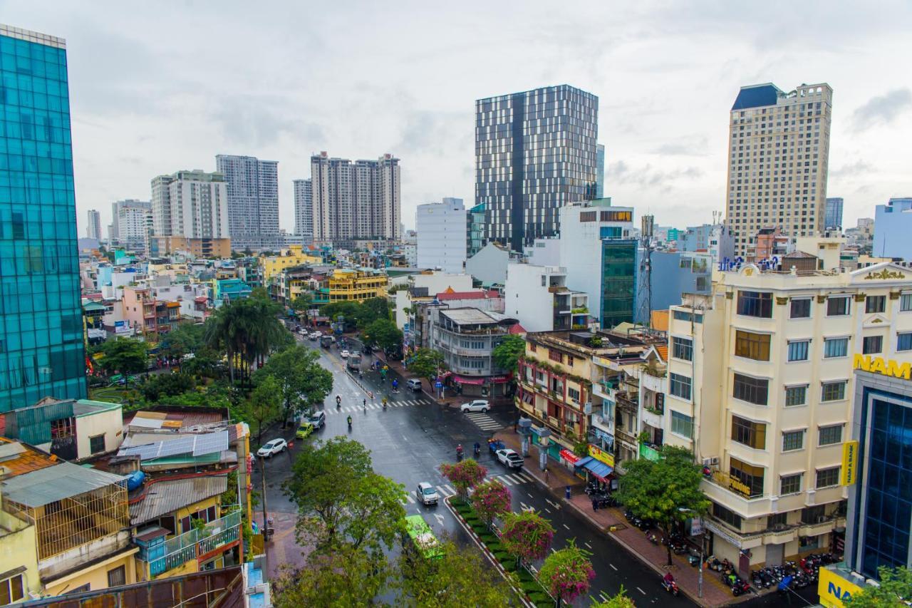 Hotel Kally Saigon โฮจิมินห์ซิตี้ ภายนอก รูปภาพ