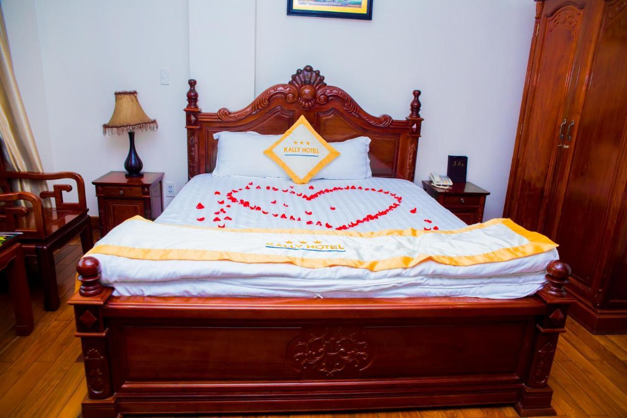 Hotel Kally Saigon โฮจิมินห์ซิตี้ ภายนอก รูปภาพ