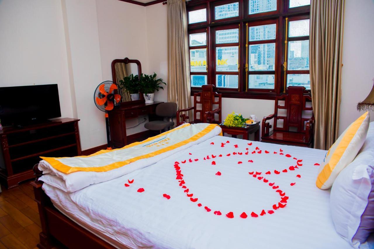 Hotel Kally Saigon โฮจิมินห์ซิตี้ ภายนอก รูปภาพ