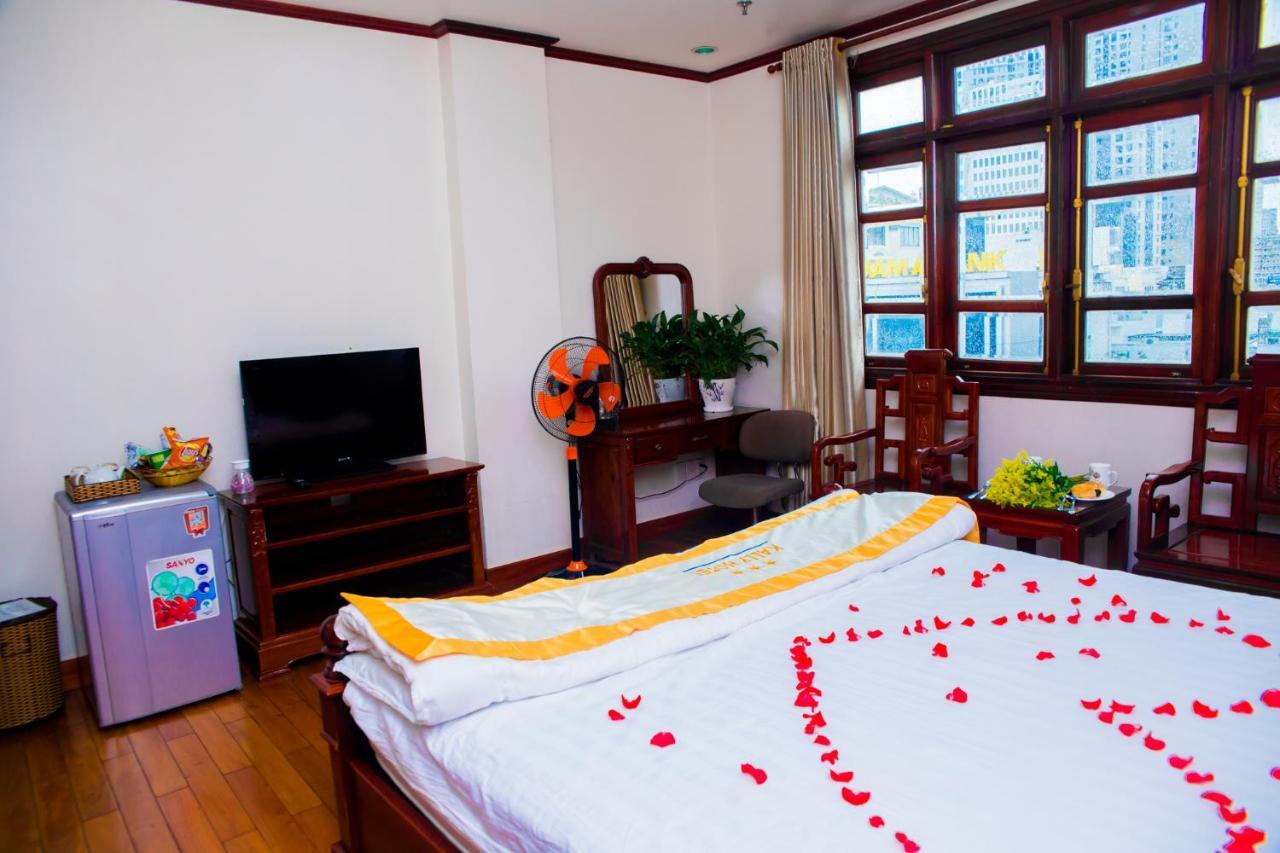 Hotel Kally Saigon โฮจิมินห์ซิตี้ ภายนอก รูปภาพ