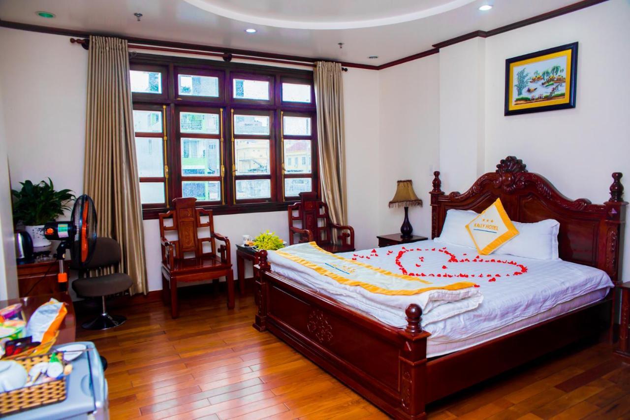 Hotel Kally Saigon โฮจิมินห์ซิตี้ ภายนอก รูปภาพ